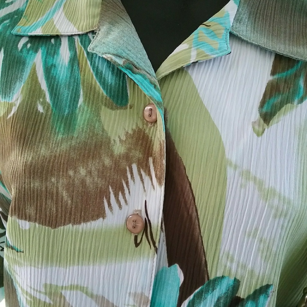 Alia 14P blouse. Ribbed polyester